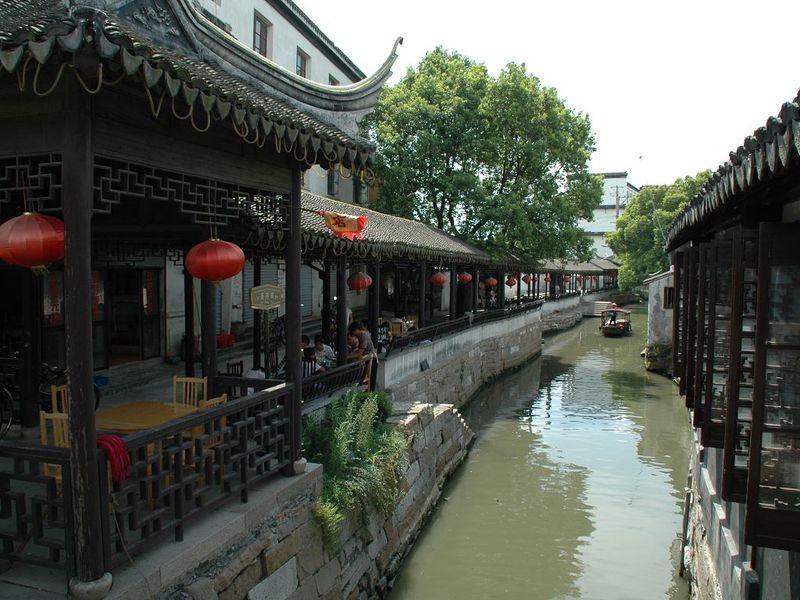 因利用保险代理人虚构保险中介业务套取费用 国寿财险重庆市江津区支公司被罚20万元